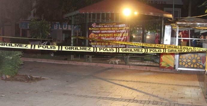 Barışma teklifini reddettiği için eski eşini öldürmüştü: Emekli polis hayatını kaybetti